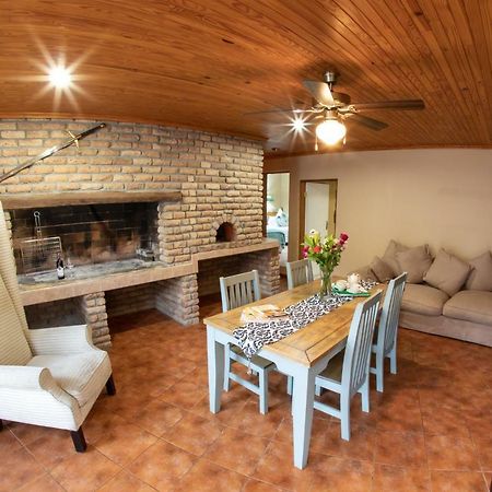 Meransha Self Catering Cc Walvis Bay Exterior photo
