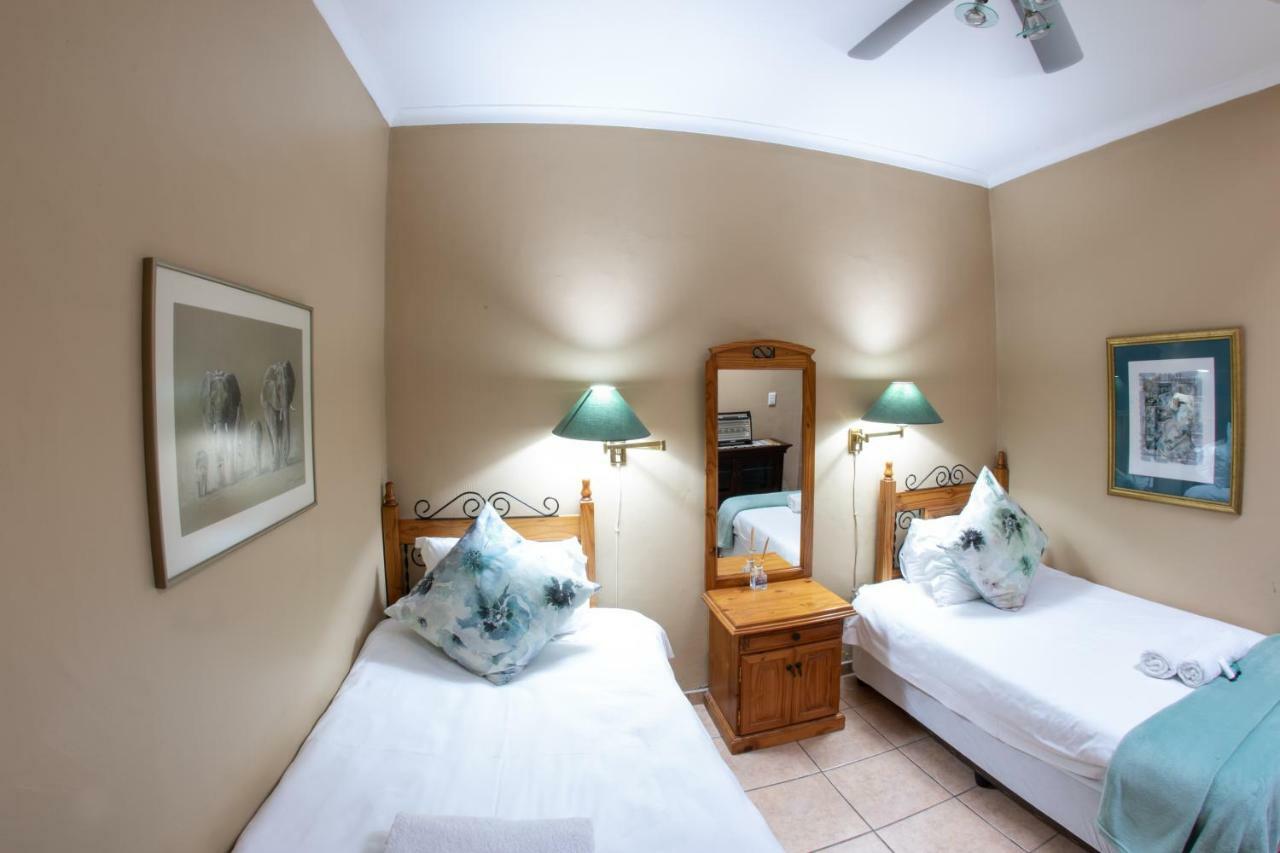 Meransha Self Catering Cc Walvis Bay Exterior photo